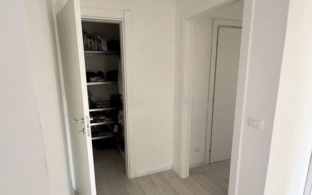 777489409